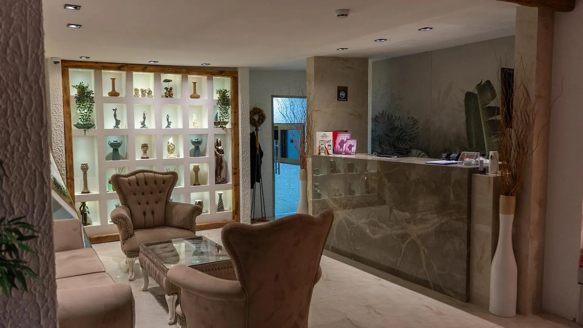 Collesium Garden Aparthotel Antalya
